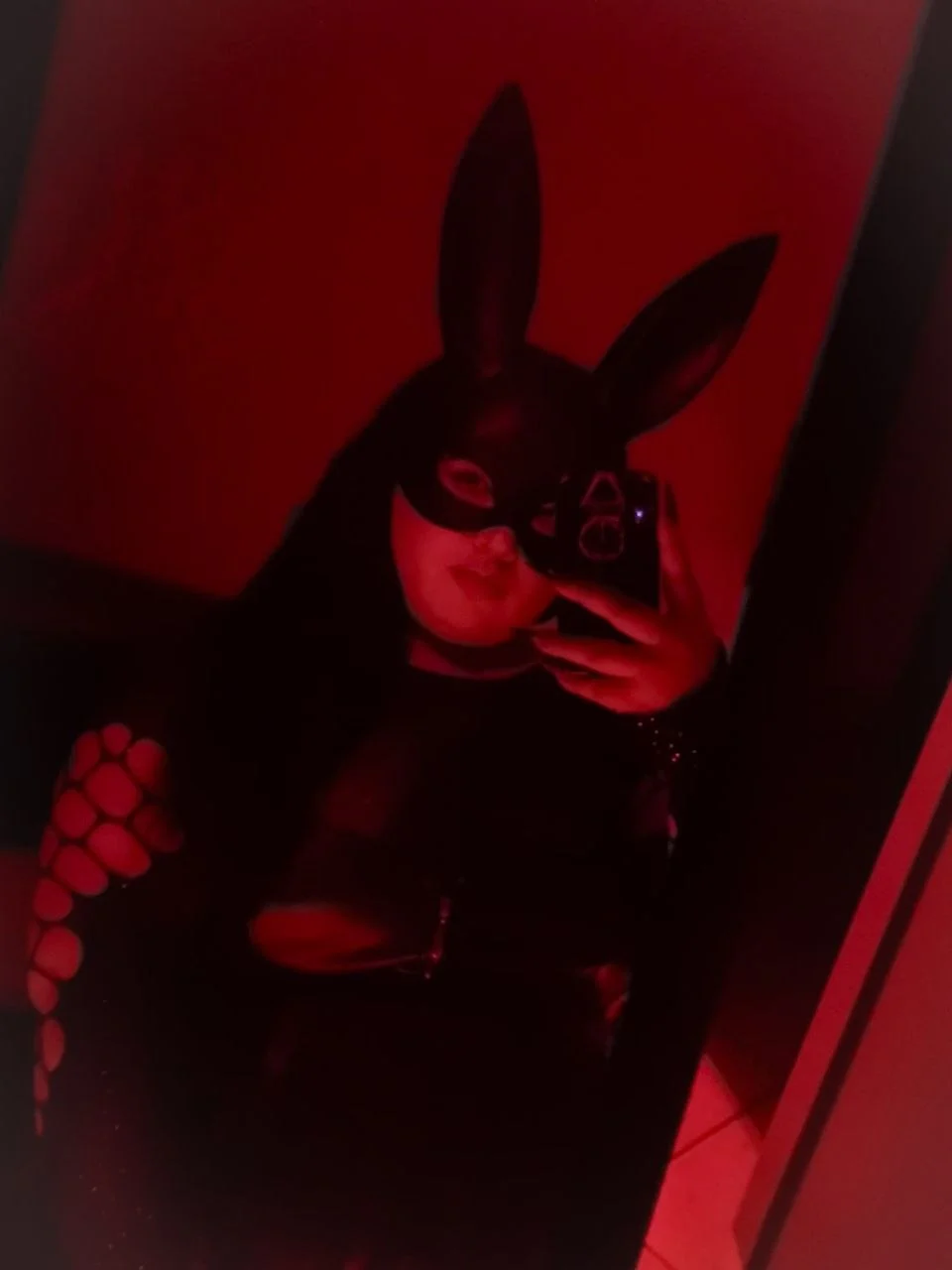 Mistress Black, ritratto specchio